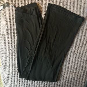 Fashion Nova Black Yoga Pants -Flare & Criss Cross Waist